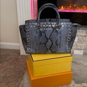 Michael Kors Selma Jewel satchel